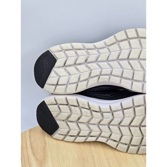 Saucony Women's Versafoam Flare Running Shoe Size 7.5 - Picture 8 of 10